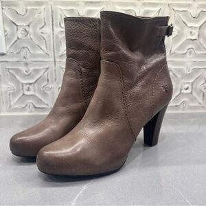 Frye Brown Leather Heeled Marissa Ankle Boots Women’s 9